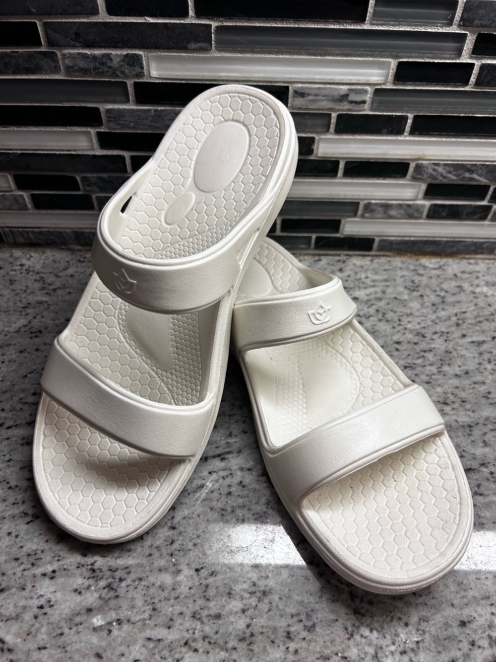 Spenco Women’s Fusion Orthopedic White Slide Sandals - Two-Strap Comfort size 10